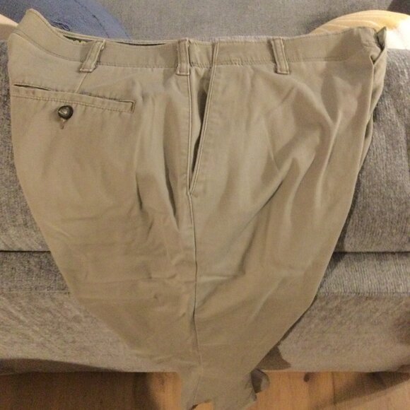 Men's Extreme Motion Khaki Pants - Tan 36 x 30 - Picture 3 of 6